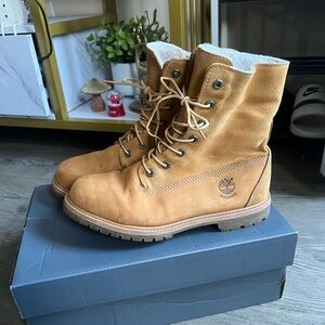 Timberland Women’s Authentic Mid Warm WaterProof Boot ‘Wheat’